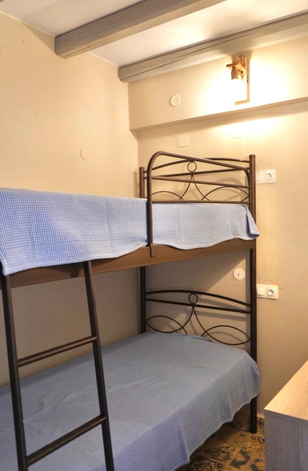 George Suites Stegna Архангелос Екстериор снимка