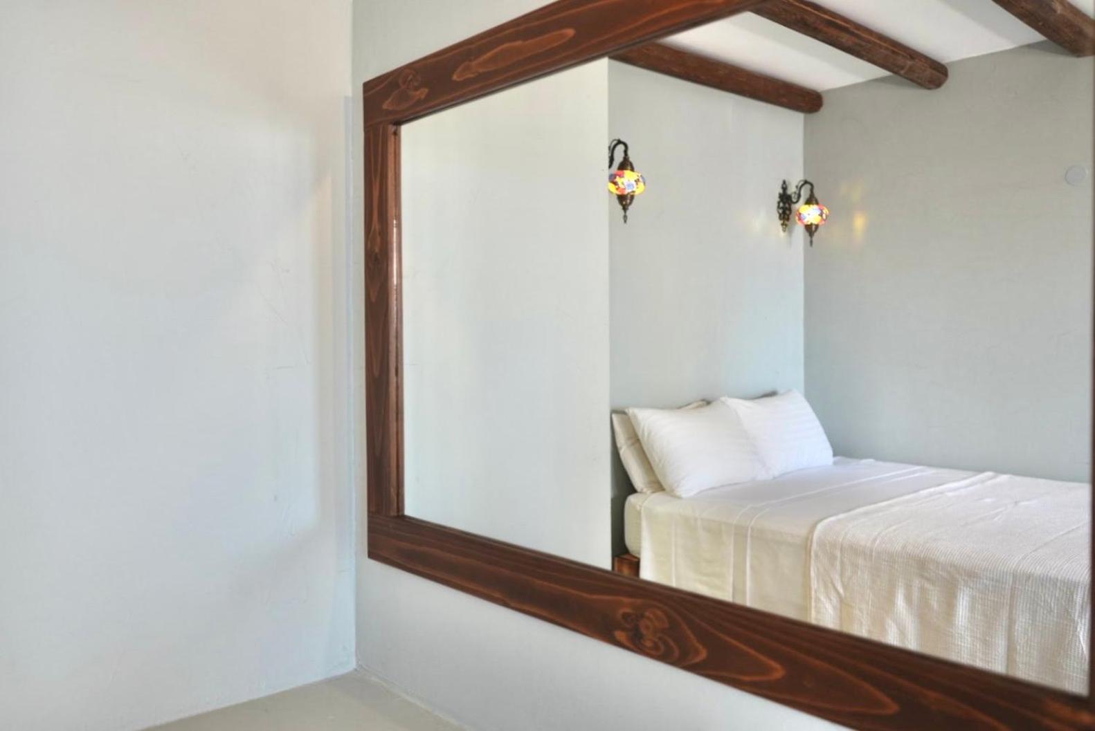 George Suites Stegna Архангелос Екстериор снимка