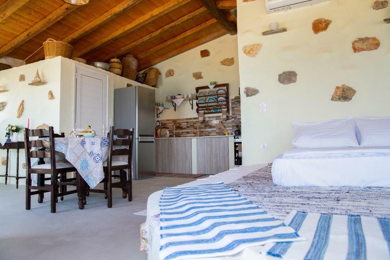 George Suites Stegna Архангелос Екстериор снимка