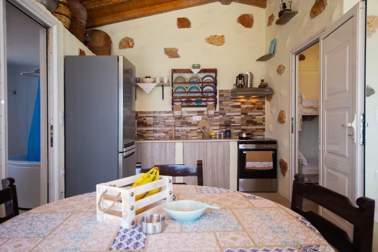 George Suites Stegna Архангелос Екстериор снимка